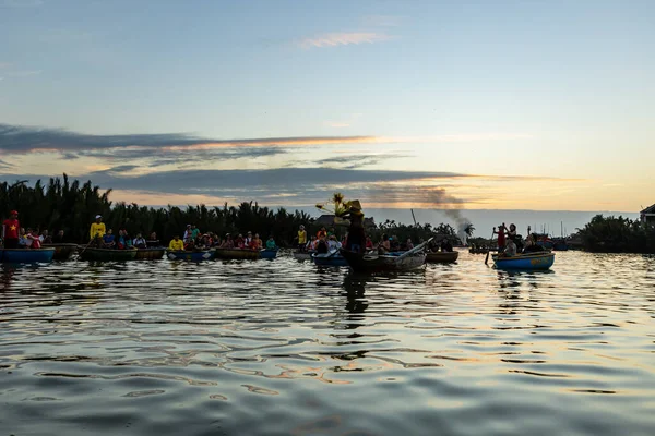 Pescador Tradicional Está Pescando Hoi Vietnam Diciembre 2019 — Foto de Stock