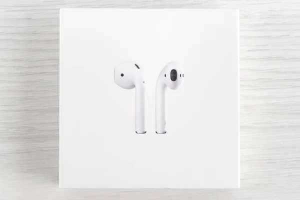 AirPods беспроводные наушники — стоковое фото