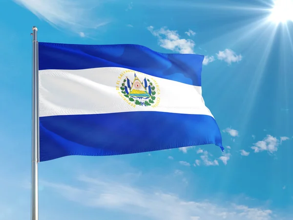 Salvadors Nationalflagge Weht Wind Vor Tiefblauem Himmel Hochwertiger Stoff Konzept — Stockfoto