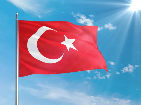 Die Türkische Nationalflagge Weht Wind Vor Tiefblauem Himmel Hochwertiger Stoff — Stockfoto