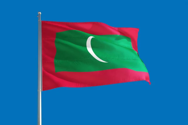 马尔代夫国旗在深蓝色的天空中迎风飘扬 高质量的面料 国际关系概念 — 图库照片