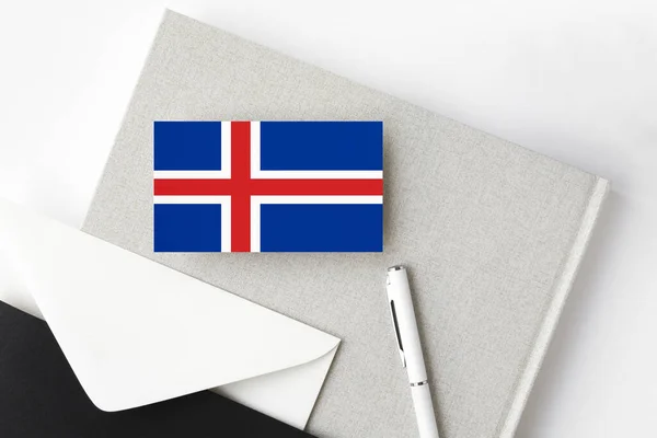 Bandera Islandia Sobre Fondo Carta Minimalista Sobre Invitación Nacional Con — Foto de Stock