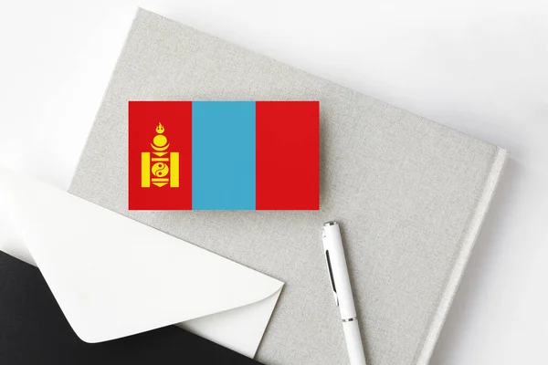 Bandera Mongolia Sobre Fondo Letra Minimalista Sobre Invitación Nacional Con — Foto de Stock