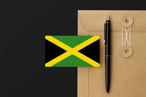 Bandera Jamaica Carta Sobre Artesanal Fondo Pluma Negra Concepto Invitación — Foto de Stock