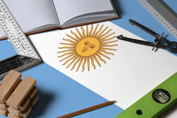 Argentinië Nationale Vlag Beroep Concept Met Architect Bureau Gereedschappen Achtergrond — Stockfoto