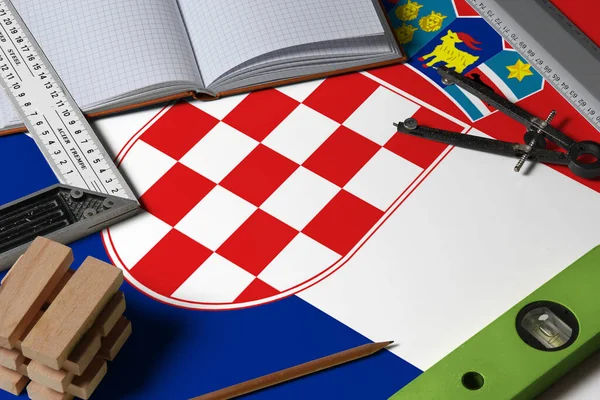 Bandera Nacional Croacia Sobre Concepto Profesión Con Escritorio Arquitecto Herramientas — Foto de Stock