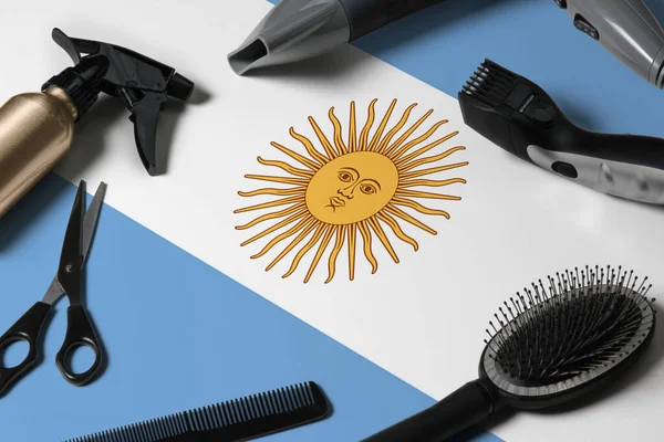 Bandera Argentina Con Herramientas Corte Cabello Peines Tijeras Herramientas Peluquería — Foto de Stock