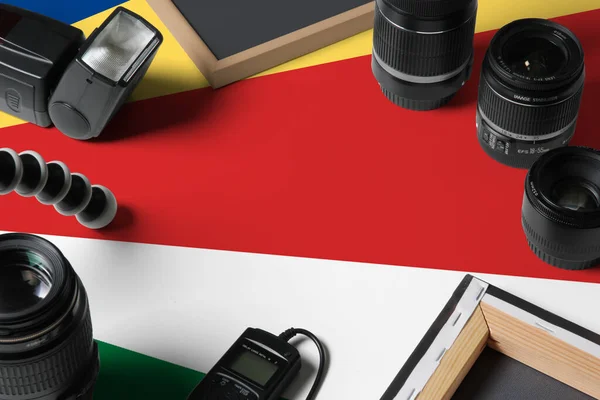 Bandeira Nacional Das Seychelles Com Vista Superior Equipamentos Fotógrafo Pessoal — Fotografia de Stock