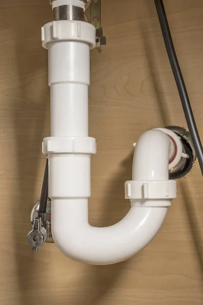 Trap - altında lavabo lavabo