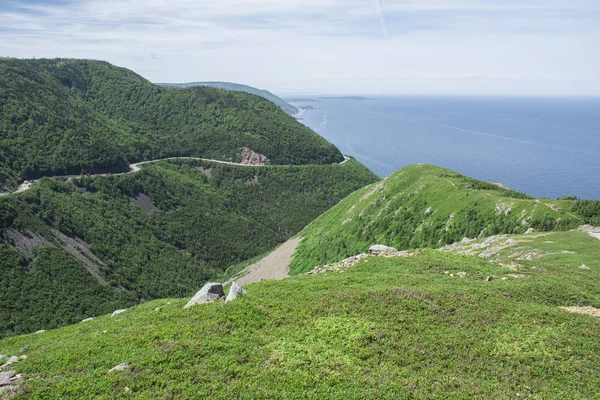 Skyline iz - okyanus, Cape Breton Highlands