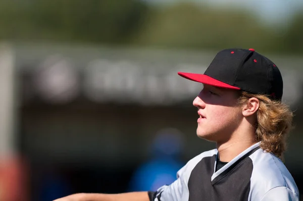 High school basebollspelare — Stockfoto