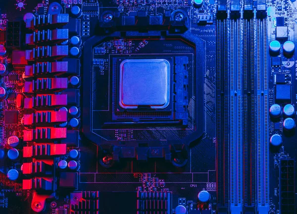 Concepto Tecnología Hardware Luz Neón Placa Base Luz Azul Roja — Foto de Stock