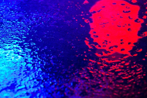 Abstract Photo Reflection Light Wet Surface Blue Red Neon Light — Stock Photo, Image