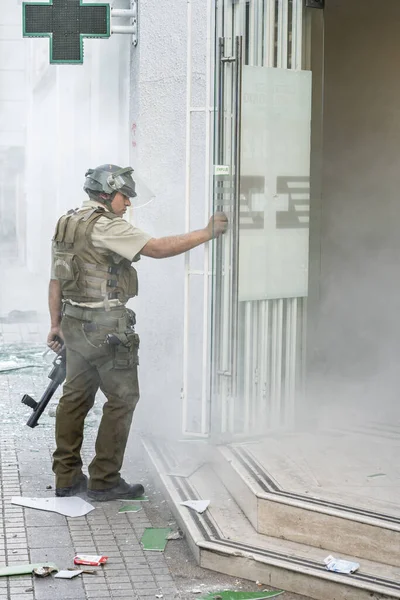 Botsingen Tussen Politie Demonstranten Straten Van Santiago — Stockfoto