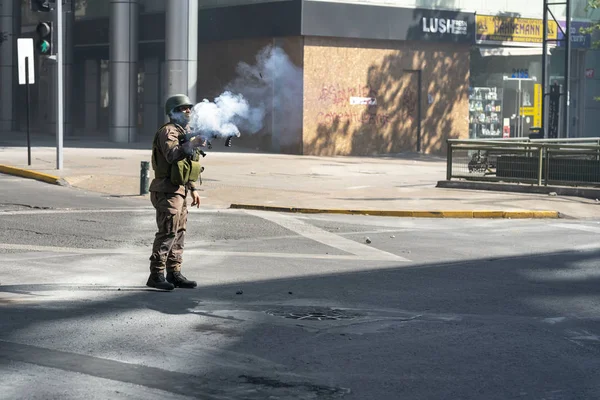 Összecsapások Rendőrség Tüntetők Között Santiago Utcákon — Stock Fotó