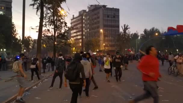 Lugar Santiago Chile País Chile Fecha Noviembre 2019 Choques Entre — Vídeo de stock