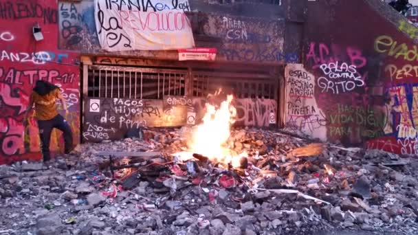 Страна Чили Дата Ноября 2019 Года Столкновения Между Полицией Протестующими — стоковое видео