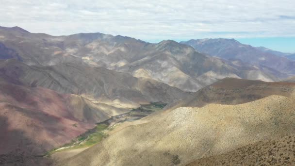 Een Luchtfoto Het Andesgebergte Bij Limari Valley Ten Zuiden Van — Stockvideo