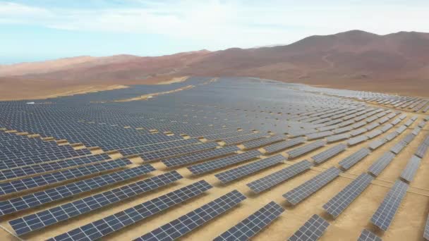 Aerial Footage Hundreds Solar Energy Modules Panels Rows Dry Lands — Stock Video