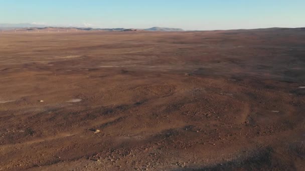 Vista Aérea Imágenes Bruto Del Desierto Atacama Paisaje Volcánico Escarpado — Vídeos de Stock