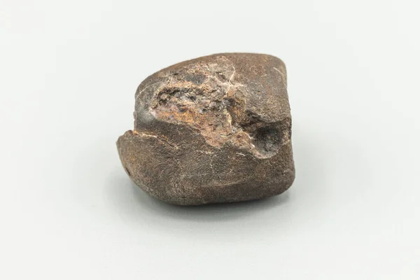 Vista Primer Plano Pedazo Meteorito Aislado Sobre Fondo Blanco —  Fotos de Stock