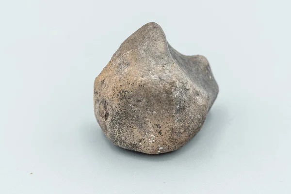 Вид Крупным Планом Кусок Метеорита Изолирован Белом Фоне — стоковое фото