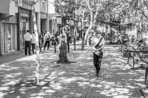 Cidade Santiago País Chile Março 2020 Pessoas Esperando Nas Ruas — Fotografia de Stock