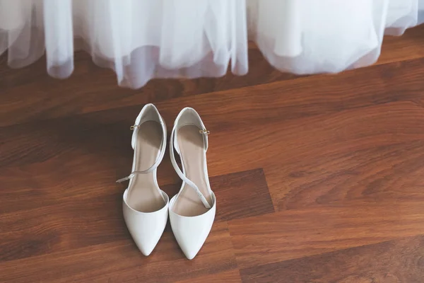 Pair of wedding shoes — Stock Photo, Image