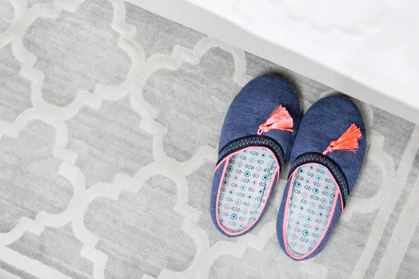 Pair of colorful slippers — Stock Photo, Image