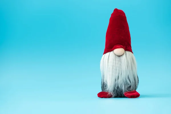 Noel Gnomes Elfen Auf Blauem Hintergrund Weihnachtsgrußkarte Weihnachts Oder Neujahrsfeier — Stockfoto