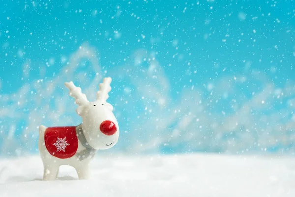 Christmas Reindeer Toy Snowy Background Christmas New Year Celebration Concept — Stock Photo, Image