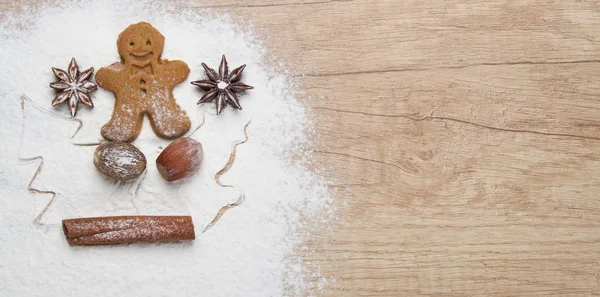 Assar biscoitos de Natal — Fotografia de Stock