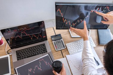 İş takım yatırım ticaret proje planlama toplantısı 