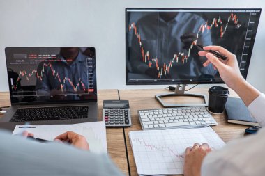 İş takım yatırım ticaret proje planlama toplantısı 