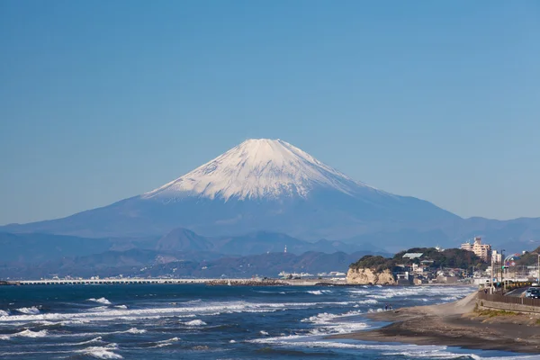 Berget Fuji och havet i höstsäsongen — Stockfoto