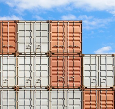 Konteyner renkli yığını 