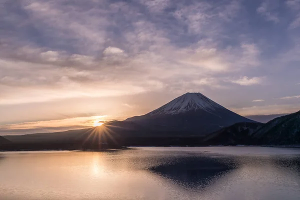 Lake Motosu in Yamanashi Prefecture — Stock Photo, Image