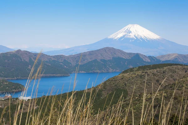 Hermoso lago Ashi — Foto de Stock