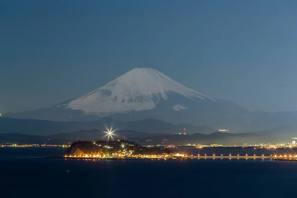 Berget Fuji och Enoshima island — Stockfoto