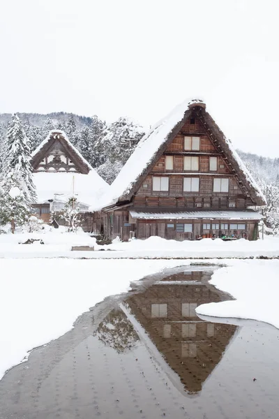 Sitio Shirakawago pueblo — Foto de Stock