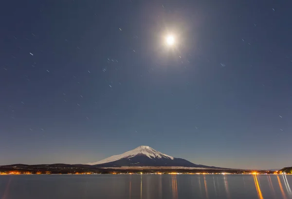 Monte Fuji y la ciudad de Kofu — Foto de Stock