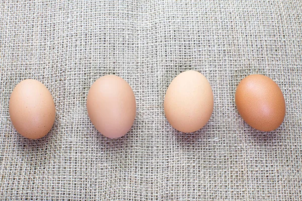 Huevos frescos de pollo — Foto de Stock