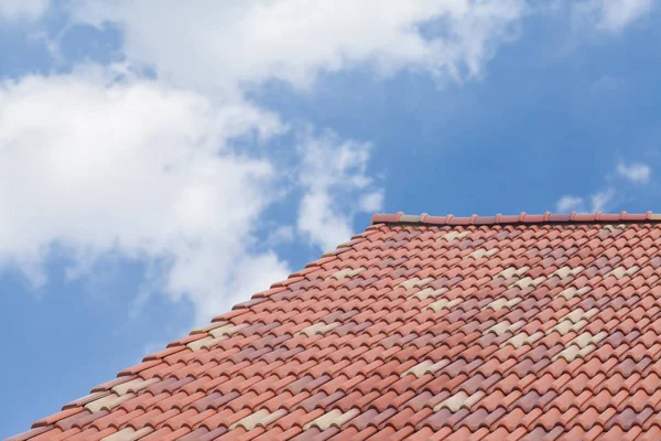 Braune Dachziegel — Stockfoto