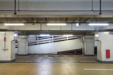 yeraltı araba park yeri