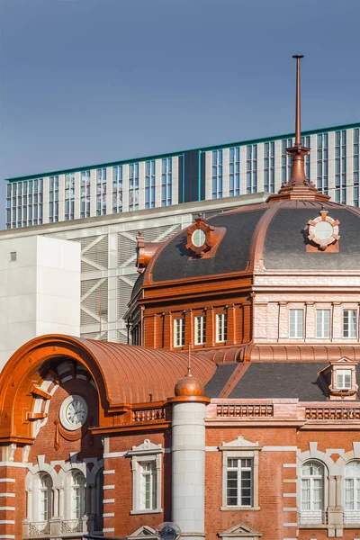 Okyo stazione ferroviaria nel quartiere degli affari — Foto Stock