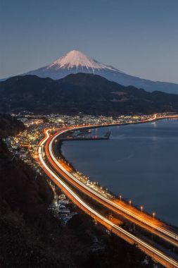  Tomei expressway'Suruga Körfezi