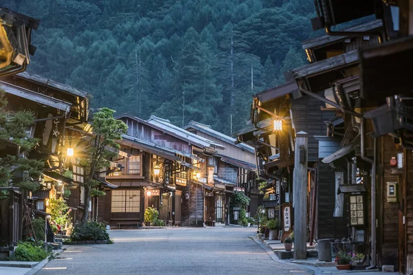 Vista pitoresca da antiga cidade japonesa — Fotografia de Stock