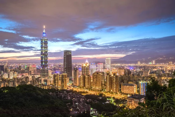 Tajvani Taipei City Éjszakai Nézetet Látszik Elefánt — Stock Fotó