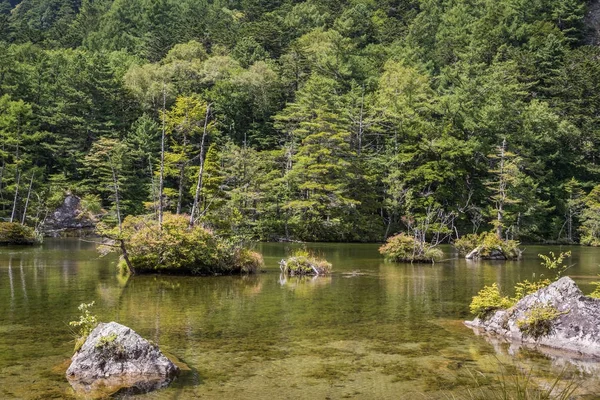 上高地 長野県の北部の日本アルプスで人気のリゾート地 — ストック写真