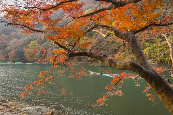 秋の京都嵐山町 — ストック写真